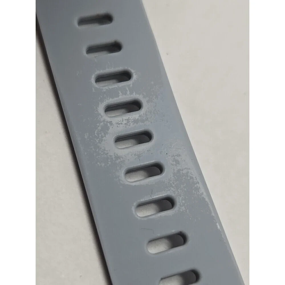 fitbit light scuffs
